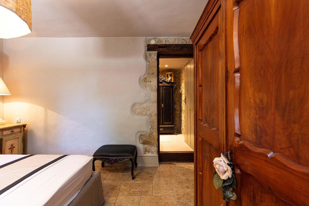 Villa Mantilari Wine Estate 7 Apartments 2 Private Pools 1 Heated Tennis Court Fitness Center Archanes Luaran gambar